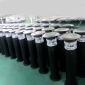 عمود إضاءة LED خارجي يعمل بالطاقة الشمسية مصنوع من الألومنيوم للحديقة
