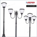 عمود إضاءة LED عالي الارتفاع مقاوم للماء لحديقة الفناء والمسارات الخارجية يعمل بالطاقة الشمسية