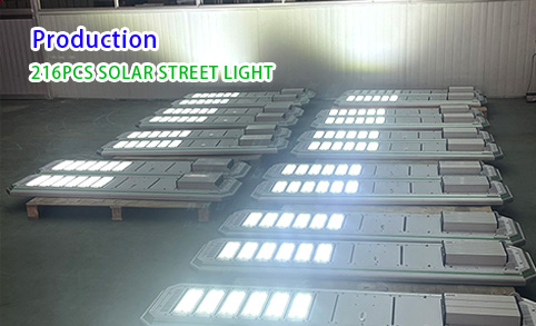 إنتاج 120 واط في الهواء الطلق الألومنيوم الطريق أضواء الشوارع LED الشمسية IP65 ضوء الشمس للماء
