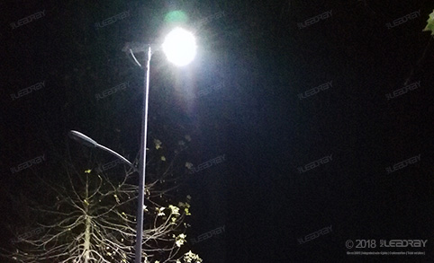 مجانية الحر صيانة 80W مصباح الشارع الشمسية المستخدمة في الشارع الرئيسي في مقاطعة سيتشوان